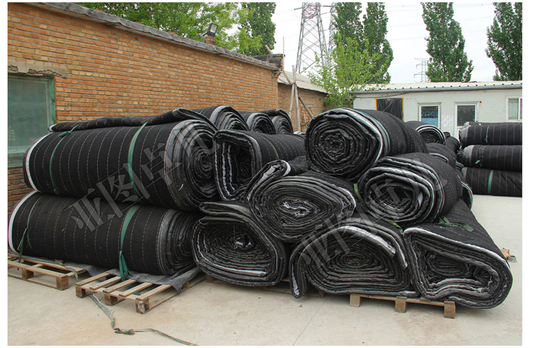 施工工程保溫被 橋梁保溫用防水棉被的定制與優(yōu)勢